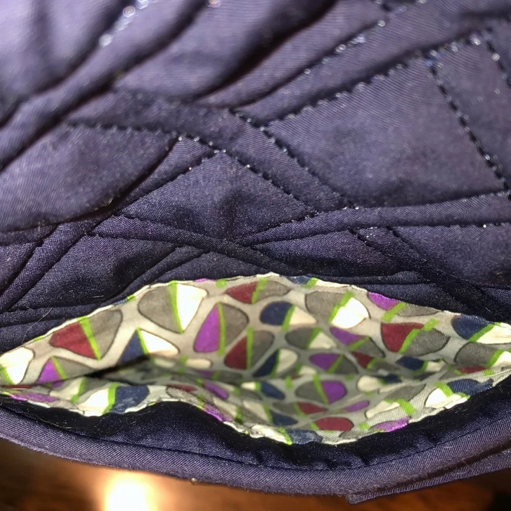 VERA BRADLEY Navy Blue Quilted Convertible Crossbody Shoulderbag - Picture 7 of 15
